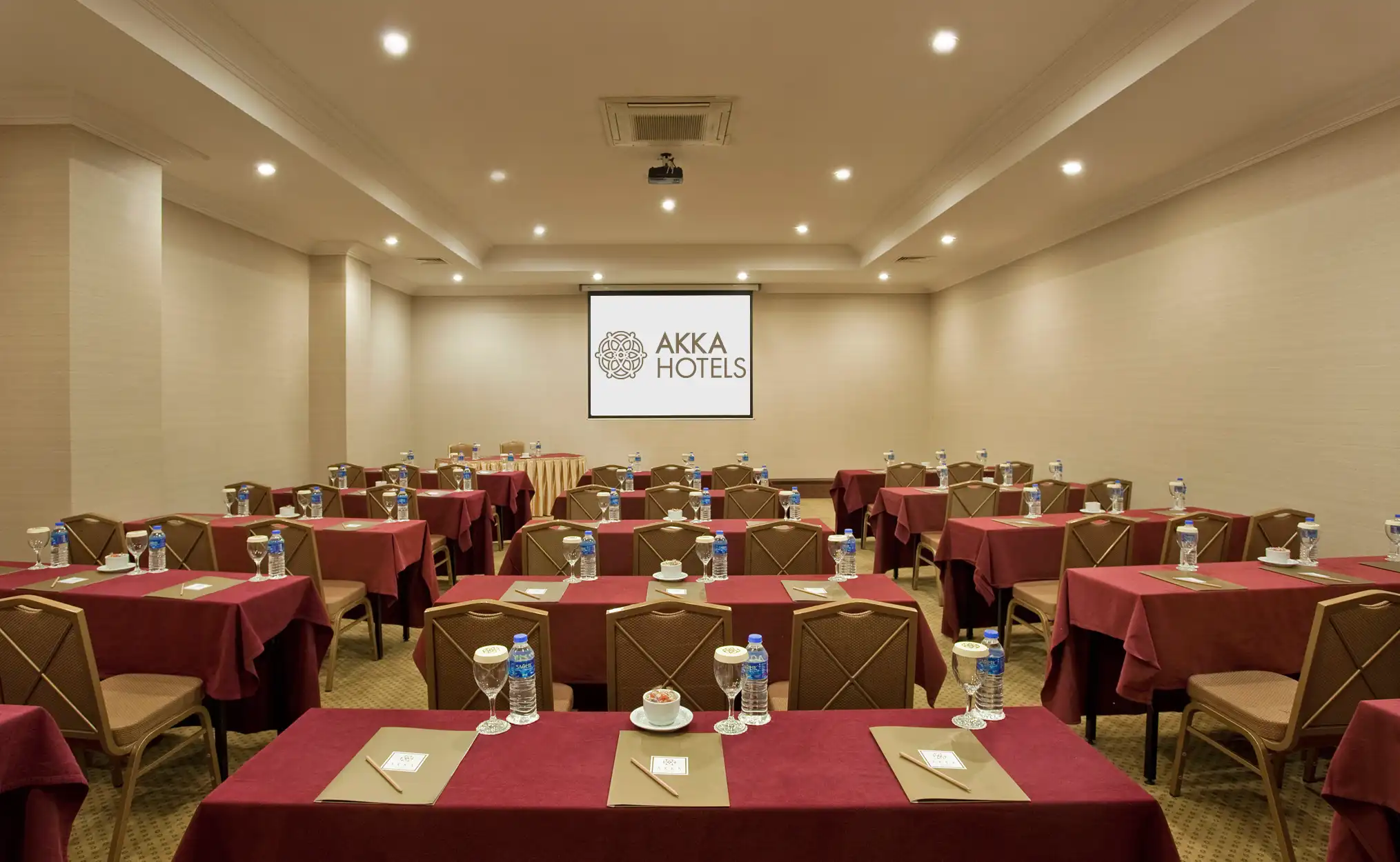 Jade Toplantı Salonu