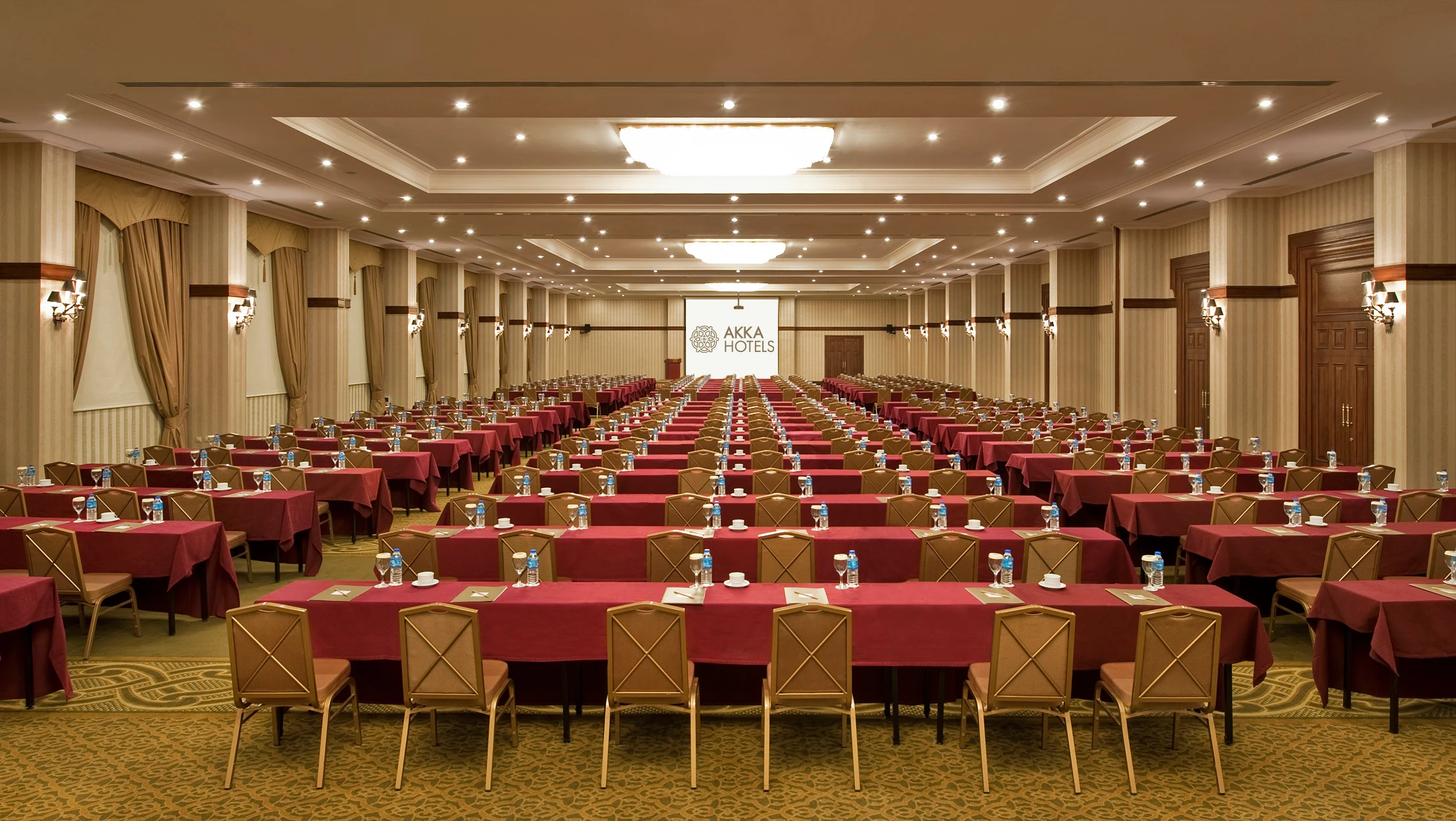 MEETING & ORGANISATION